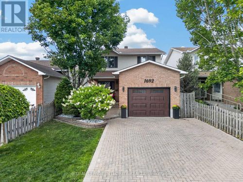 1692 Toulouse Crescent, Ottawa, ON, K1C6K3 | Card Image