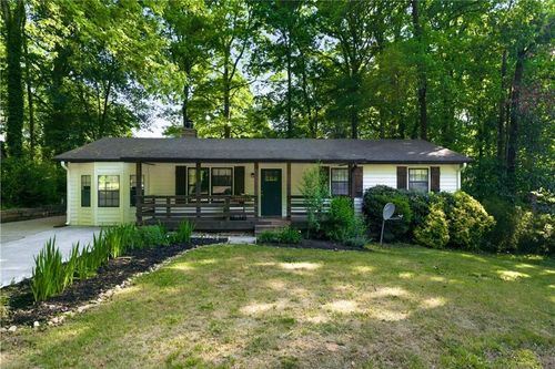 1747 Country Park Way, Lawrenceville, GA, 30043-6511 | Card Image