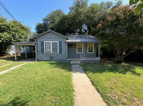 804 W Bridge St, Weatherford, TX, 76086-3108 | Card Image