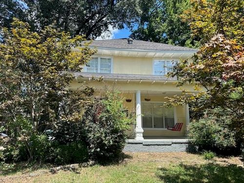 1962 Walker Ave, Memphis, TN, 38104-5635 | Card Image