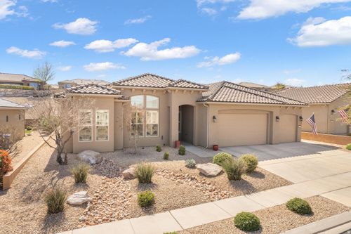 1525 W Garnet Ridge Dr, St. George, UT, 84790-5028 | Card Image