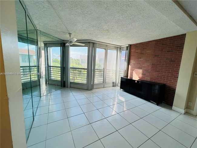 APT-406 - 1830 Sabal Palm Dr, Condo with 3 bedrooms, 2 bathrooms and null parking in Davie FL | Image 6