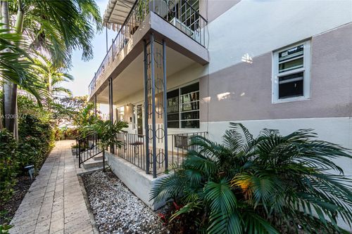 1-1431 Lincoln Ter, Miami Beach, FL, 33139-2124 | Card Image