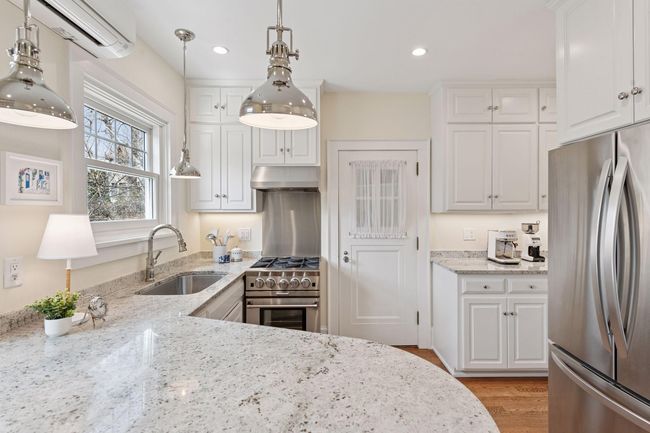 2 - 1408 Douglas Ave, Home with 2 bedrooms, 1 bathrooms and null parking in Minneapolis MN | Image 15