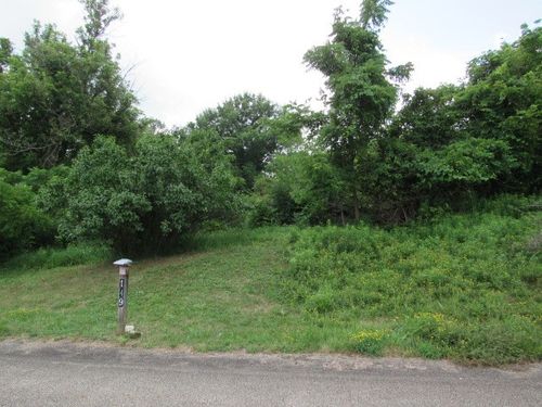 149 Altman Hill Rd, Uniontown, PA, 15401-8513 | Card Image