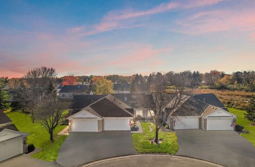 7556 Ojibway Park Bay, Woodbury, MN, 55125-4302 | Card Image