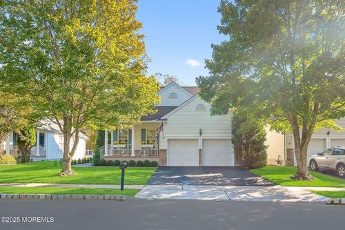 26 Barberry Dr, Asbury Park, NJ, 07712-8550 | Card Image