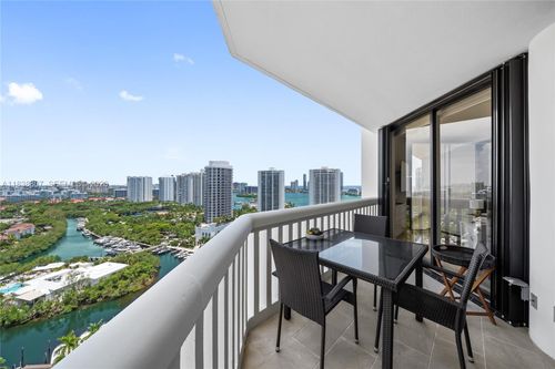 2409-2000 Island Blvd, Aventura, FL, 33160-4964 | Card Image