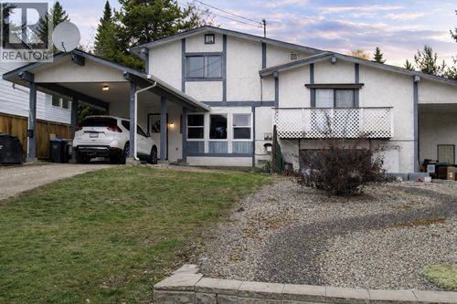 1876 Large Ave, Kelowna, BC, V1P1L5 | Card Image