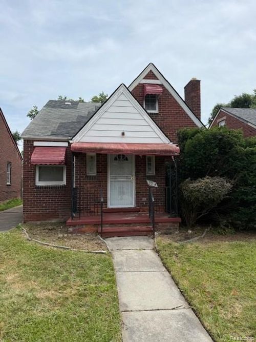 9394 Sorrento St, Detroit, MI, 48228-2676 | Card Image