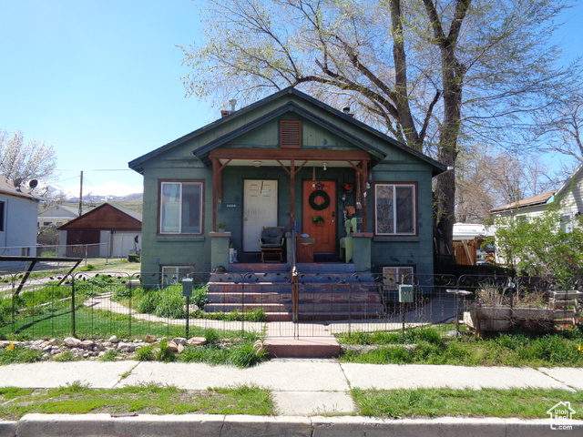 8850 , Magna, UT 84044