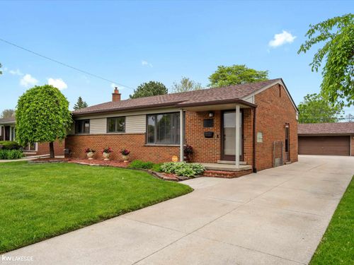 29540 Eiffel, Warren, MI, 48088 | Card Image
