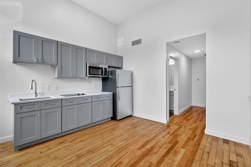204304-1624 Lonsdale Ave, Lincoln, RI, 02865-1840 | Card Image