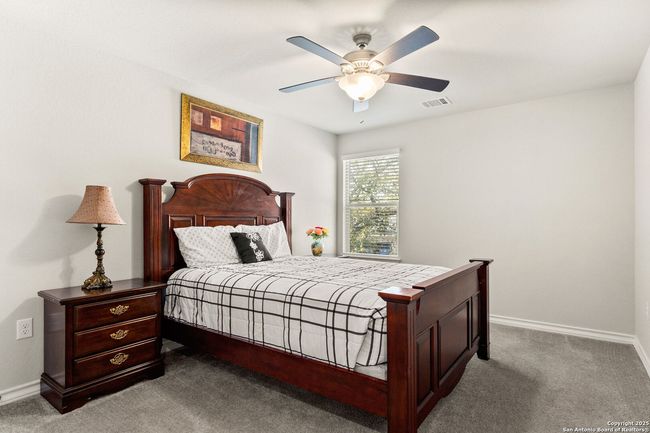 5603 Chestnut Xing, House other with 5 bedrooms, 3 bathrooms and null parking in San Antonio TX | Image 24