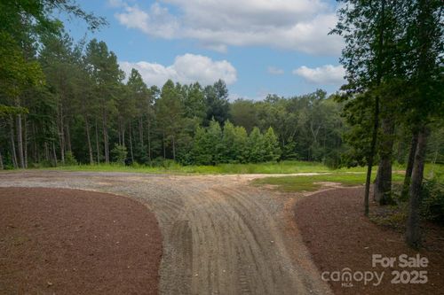 b-3371 S Nc 16 Hwy, Maiden, NC, 28650-9082 | Card Image