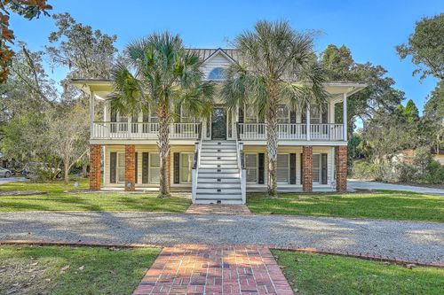 317 Rutherford St, Summerville, SC, 29483-5945 | Card Image