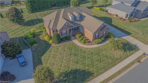 116 Kreeger Ct, King, NC, 27021-9327 | Card Image