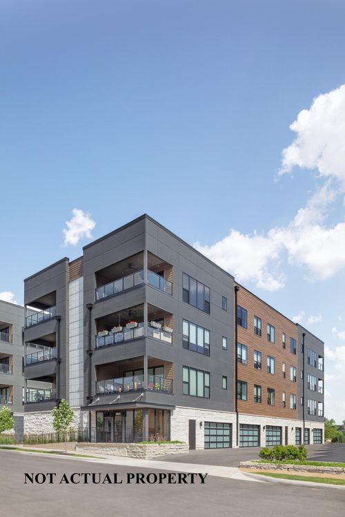 402-2867 Kobuk Dr, Columbus, OH, 43228-4085 | Card Image