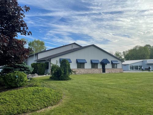 entire-bldg-138 Ampey Road, Paw Paw Village, MI, 49079 | Card Image