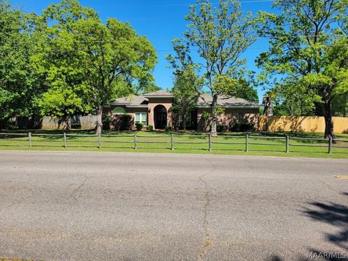 41 Fairlane Dr, Montgomery, AL, 36106-3516 | Card Image