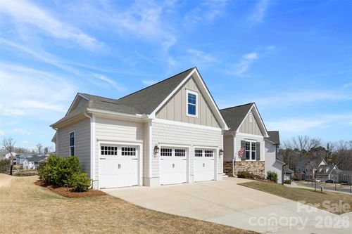 4117 Spring Cove Way, Belmont, NC, 28012-7831 | Card Image