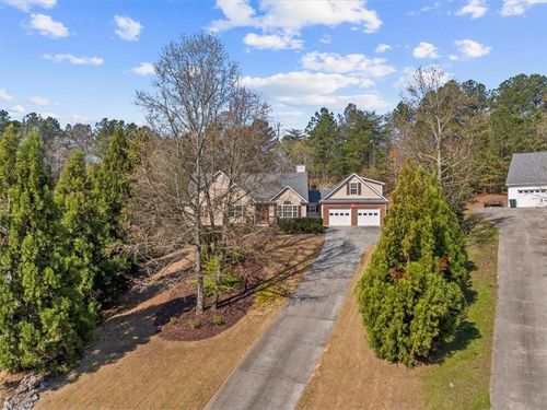 150 Kings Ct Sw, Calhoun, GA, 30701-7993 | Card Image