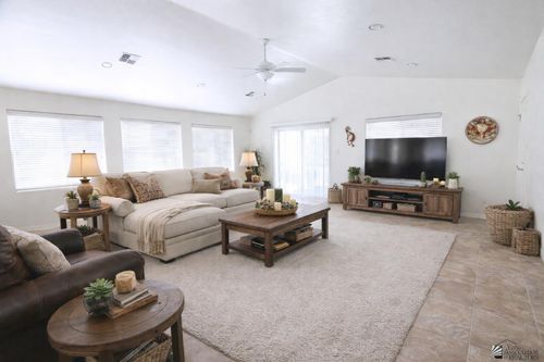 11672 Hopi St, Wellton, AZ, 85356-3668 | Card Image