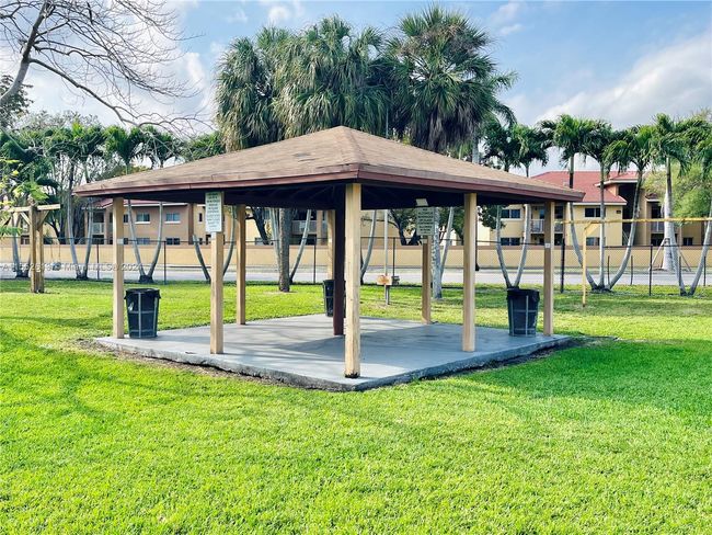 APT-103 - 6850 Nw 173 Rd Dr, Townhouse with 2 bedrooms, 2 bathrooms and null parking in Hialeah FL | Image 28