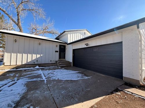 12 Briargate Ter, Pueblo, CO, 81001-1708 | Card Image
