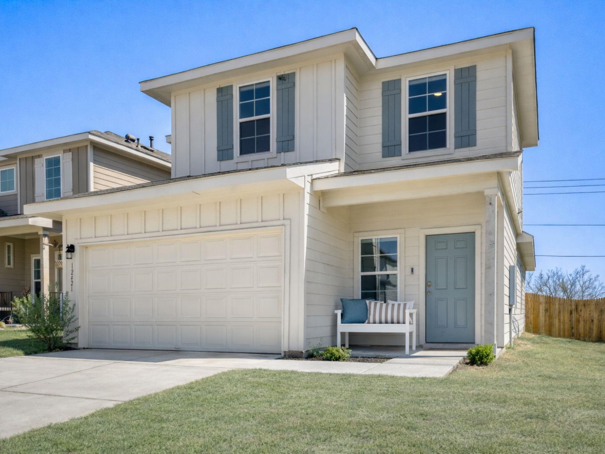 Residential in Mustang Ridge 2