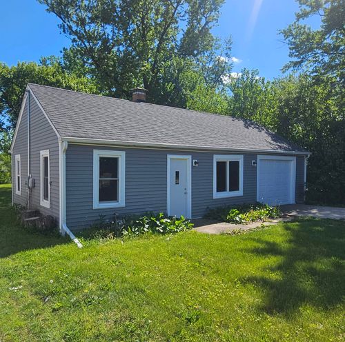 639 Colonial Dr, Machesney Park, IL, 61115-3713 | Card Image