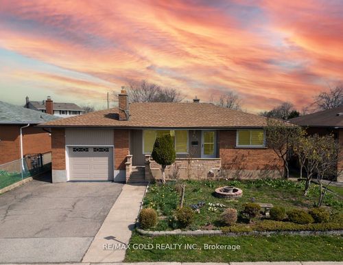 621 Lincoln St, Welland, ON, L3B4R2 | Card Image