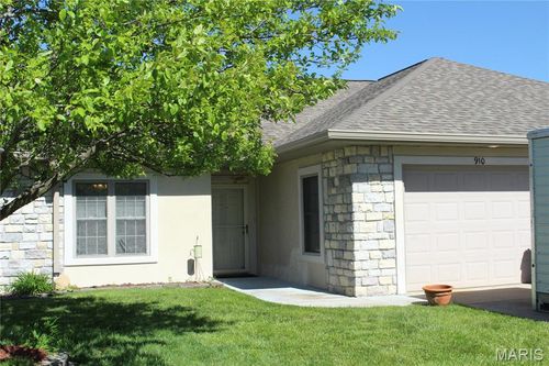 910 Aspen Ave, Warrenton, MO, 63383-7098 | Card Image