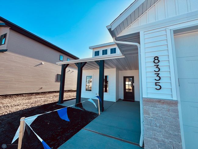 Front Patio | Image 4