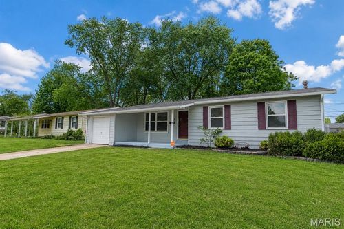 2175 Collier Drive, Florissant, MO, 63031 | Card Image