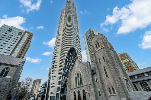 2207-1033 Nelson St, Vancouver, BC, V6E0E5 | Card Image