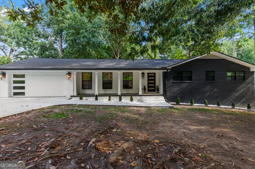 2600 Lisa Dr Sw, Atlanta, GA, 30311-2124 | Card Image