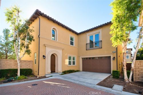 115 Mesa Verde Ln, Lake Forest, CA, 92630-8734 | Card Image