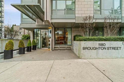 505-1180 Broughton St, Vancouver, BC, V6G2B1 | Card Image