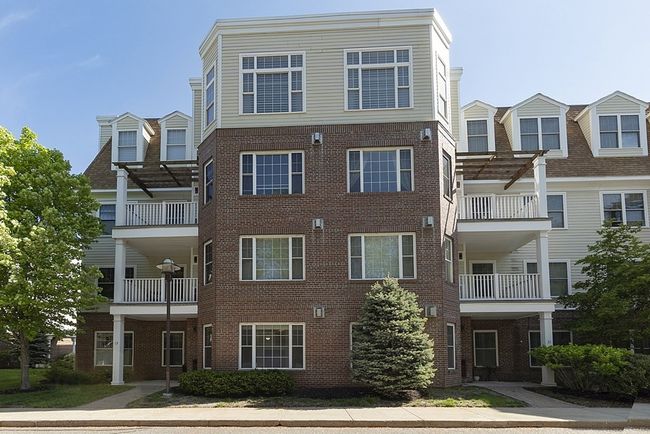 UNIT-13 - 295 Salem St, Condo with 2 bedrooms, 2 bathrooms and 1 parking in Woburn MA | Image 32