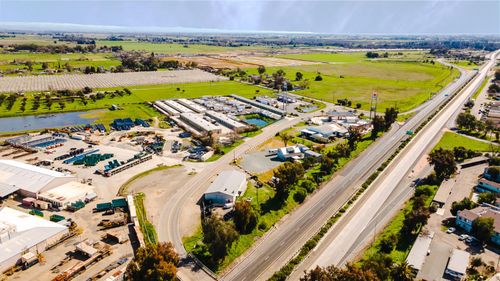 922 Simmerhorn Road, Galt, CA, 95632 | Card Image