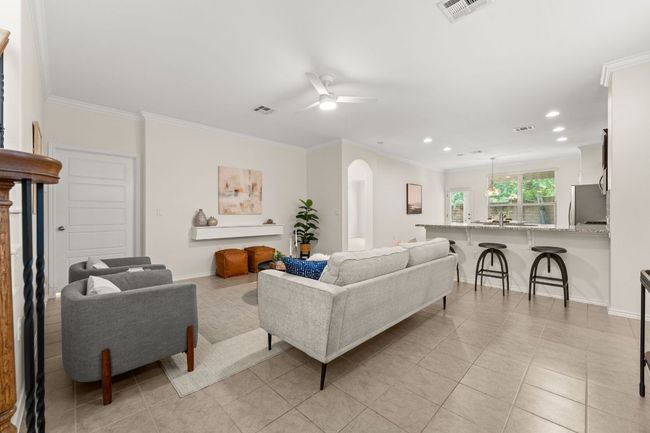 9528 Hunter Ln, House other with 4 bedrooms, 4 bathrooms and 3 parking in Austin TX | Image 5