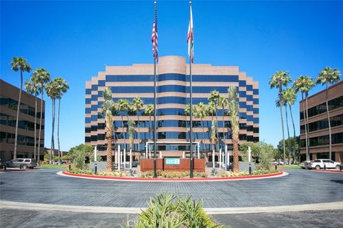 200-790 The City Dr S, Orange, CA, 92868-4941 | Card Image