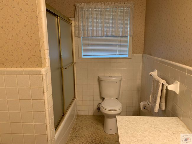 318 W Cypress St, House other with 3 bedrooms, 2 bathrooms and null parking in Bloomburg TX | Image 18