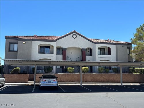 unit-1721-950 Seven Hills Dr, Henderson, NV, 89052-4308 | Card Image
