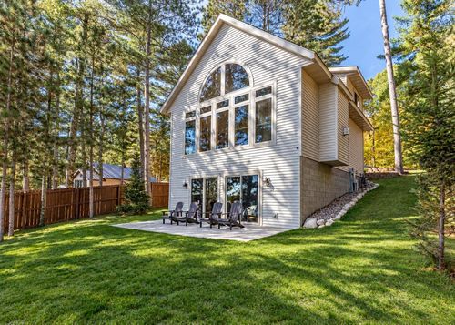 8468 Hower Rd, Minocqua, WI, 54548-9020 | Card Image