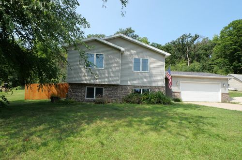 1560 Wabasha Ave, Saint Charles, MN, 55972-1251 | Card Image