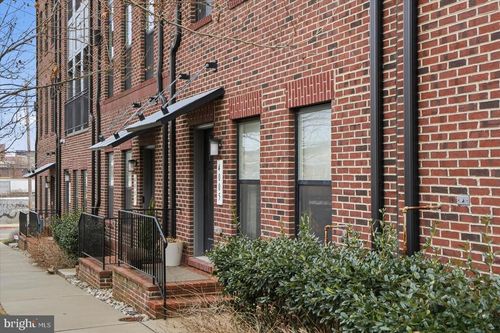 4005 Harmony Ct, BALTIMORE, MD, 21224-5383 | Card Image