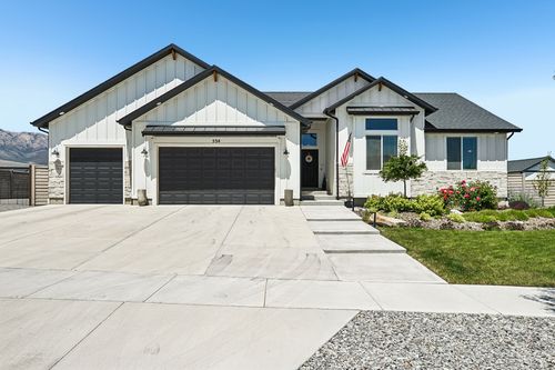 534 W Durfee St, Grantsville, UT, 84029-9805 | Card Image