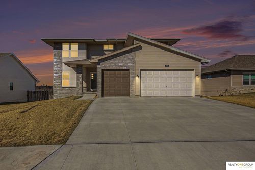2708 N 191st Ave, Elkhorn, NE, 68022-2927 | Card Image